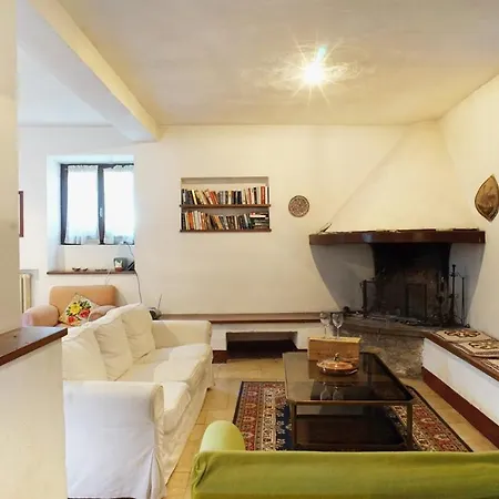 Sleeps 10 Pool Wifi Hébergement de vacances Sienne