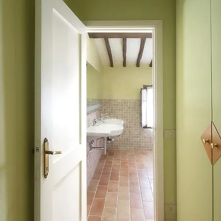 Sleeps 10 Pool Wifi Sienne